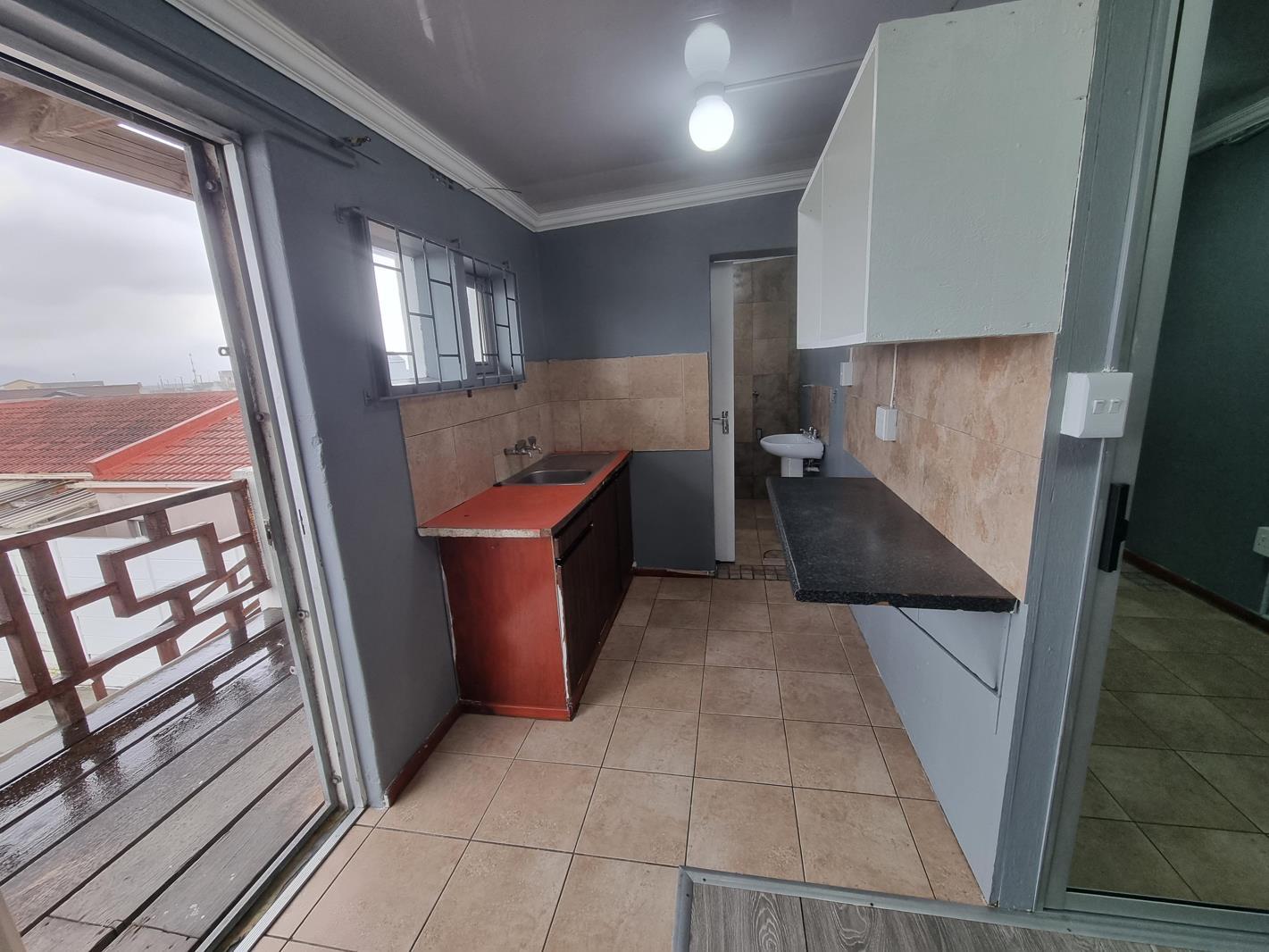 2 Bedroom House in Strandfontein