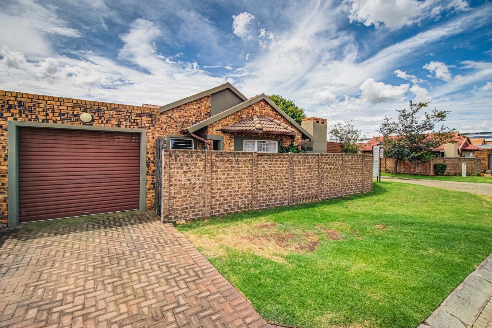 3 Bedroom House in Pomona