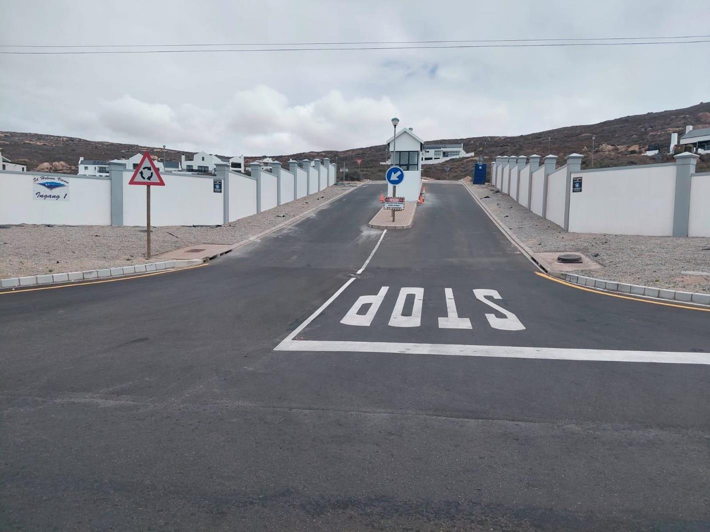 407 m² Land available in St Helena Views