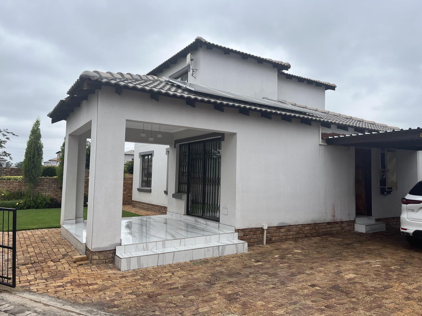 4 Bedroom Apartment in Chantelle
