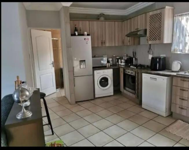 2 Bedroom Garden Cottage in Dinwiddie