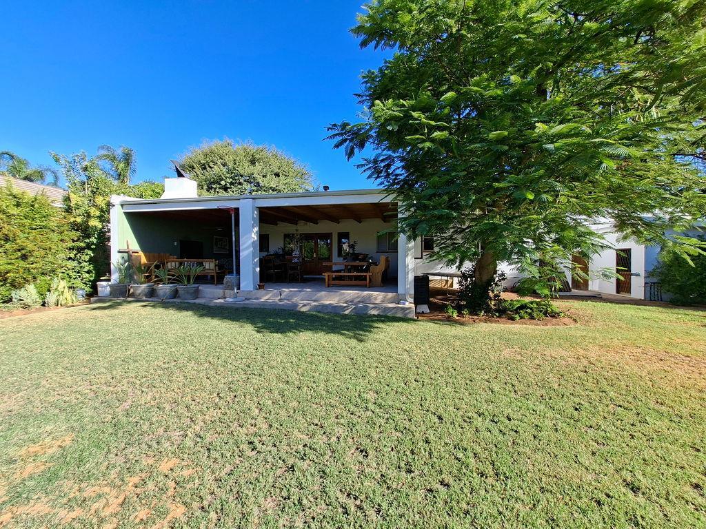 4 Bedroom House in Klawer
