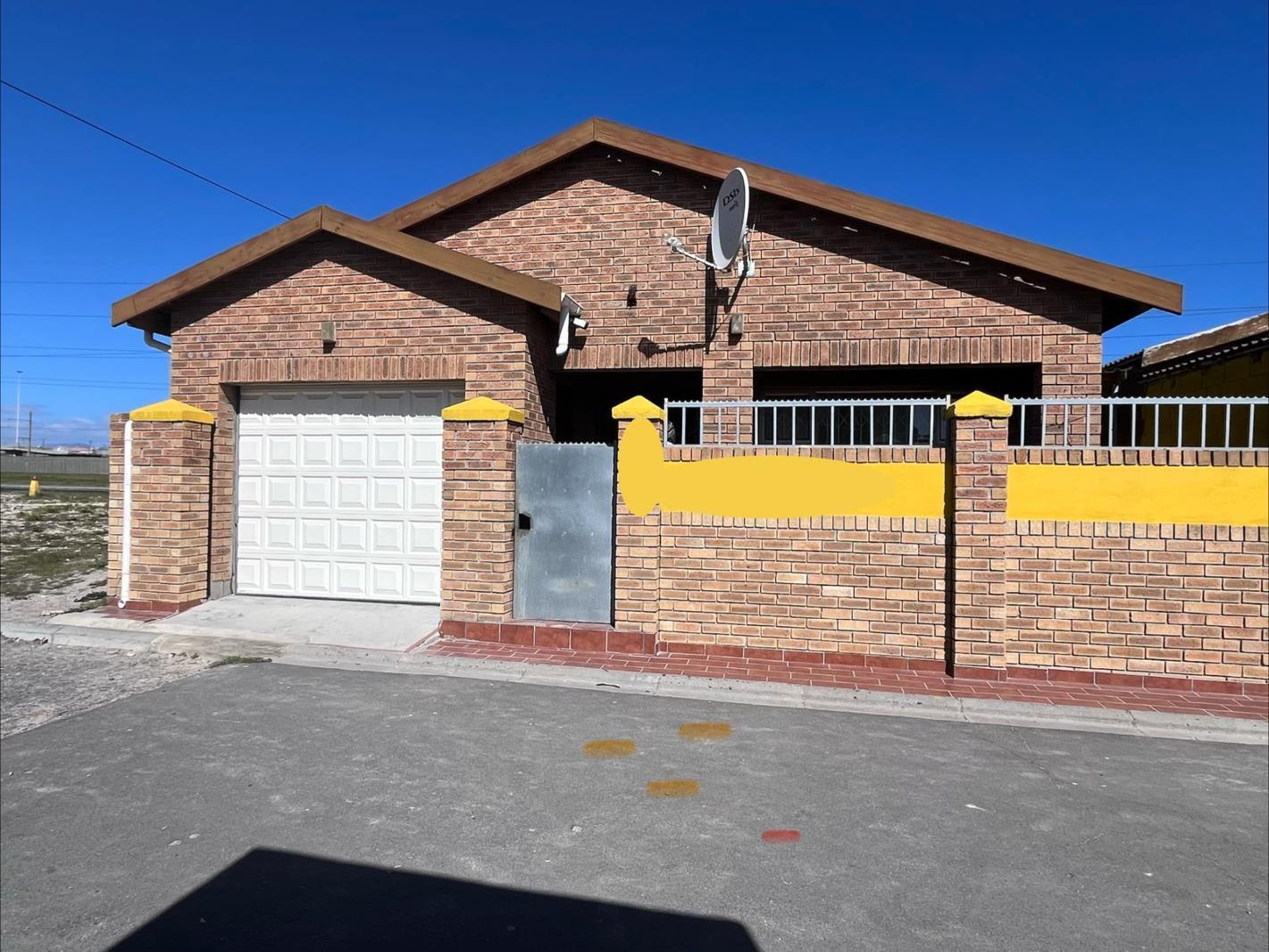 4 Bedroom House in Mandela Park