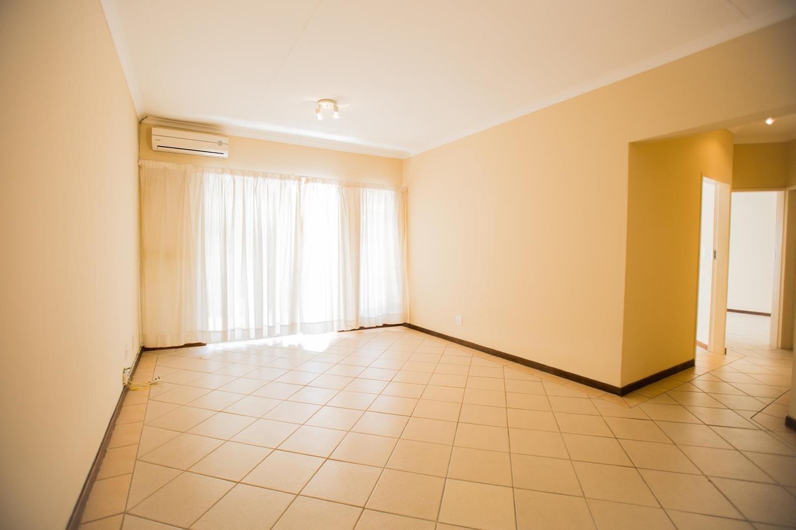 3 Bedroom Townhouse in Equestria