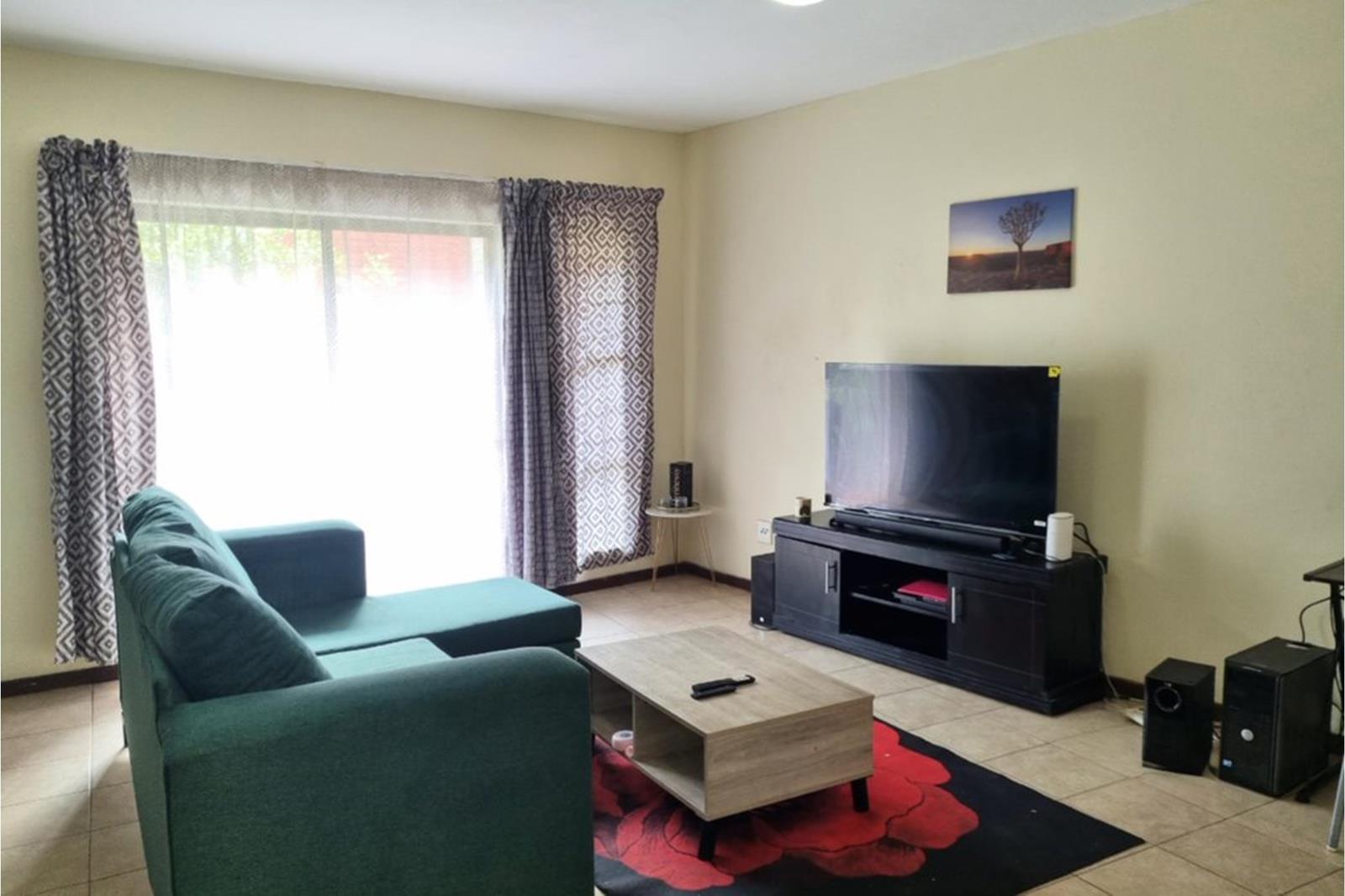 1 Bedroom Townhouse in Dorandia