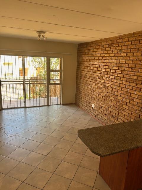 2 Bedroom Apartment in Honeydew