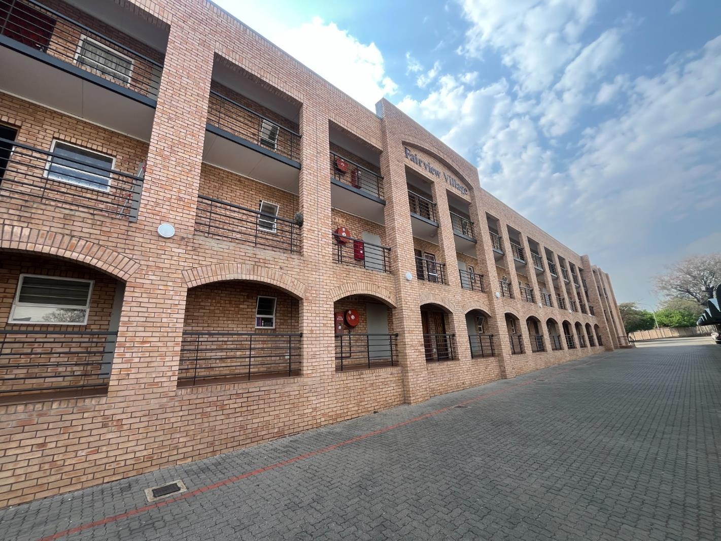 2 Bedroom Apartment in Hatfield