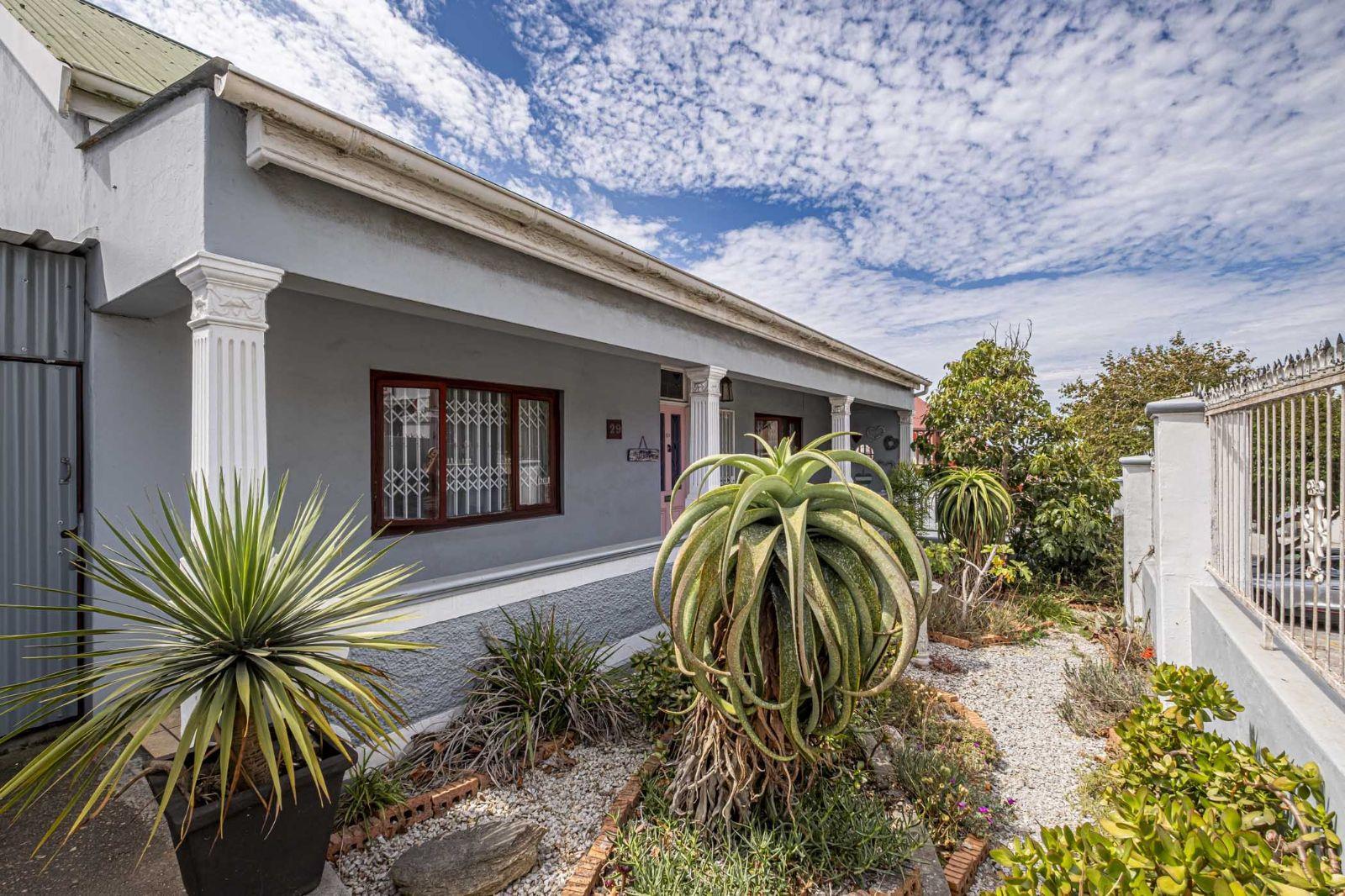 3 Bedroom House in Richmond Hill