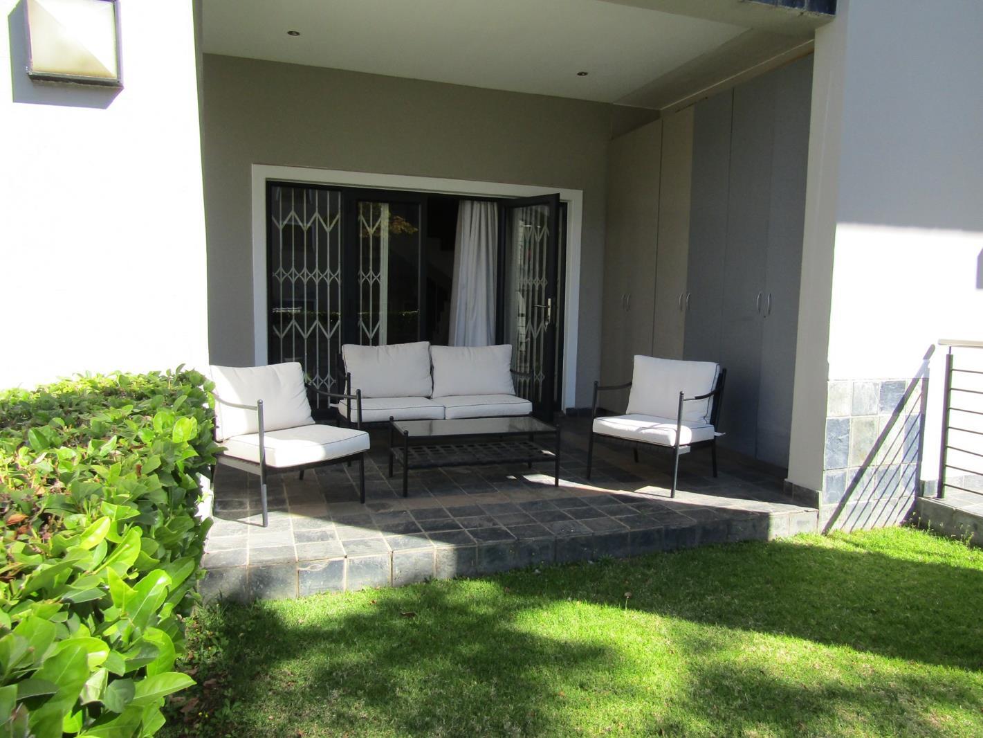 3 Bedroom Apartment in Bryanston