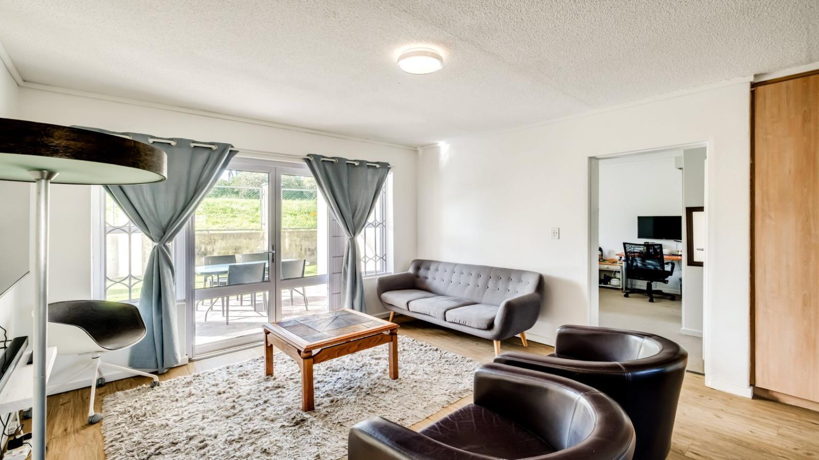 3 Bedroom Apartment in Devon Park