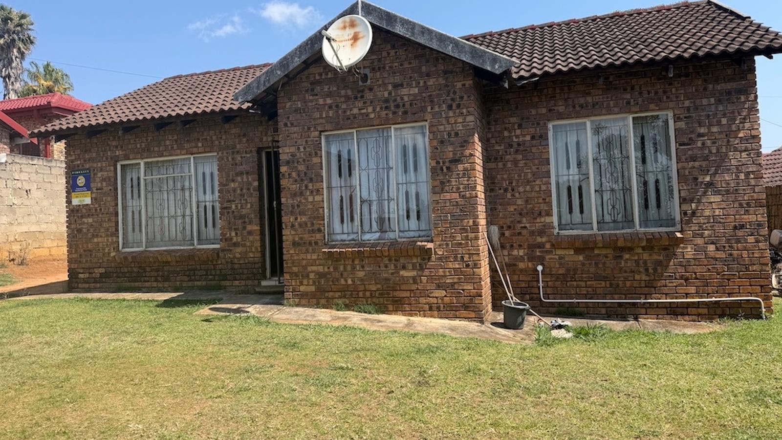 3 Bedroom House in Kingsview