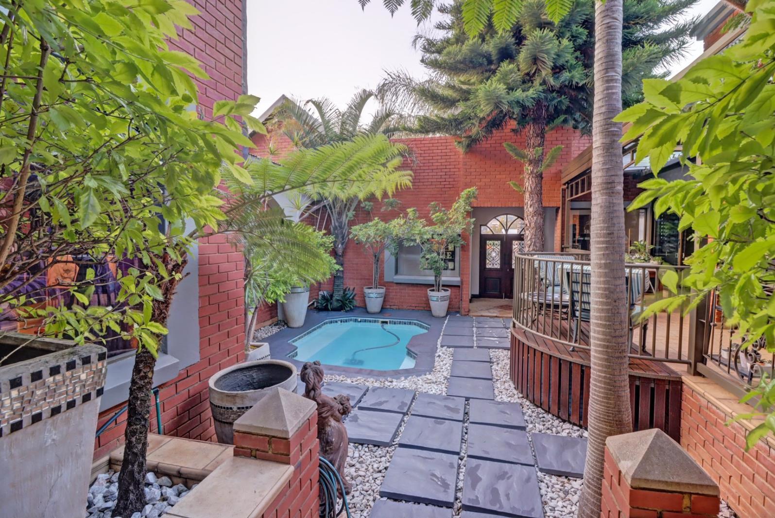 4 Bedroom House in Boardwalk Meander