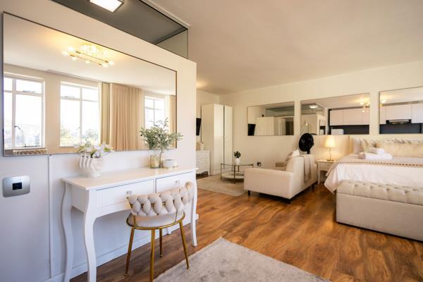 Studio Apartment in City Bowl