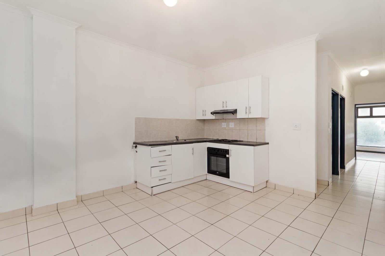 2 Bedroom Apartment in Observatory