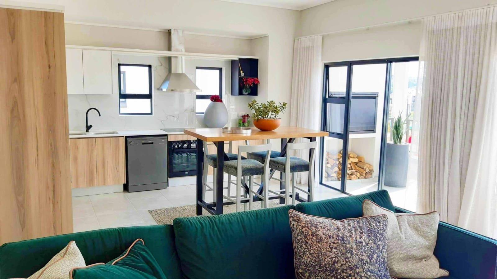 2 Bedroom Apartment in Waterfall