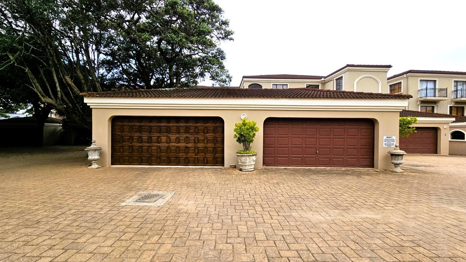 4 Bedroom Apartment in Shelly Beach