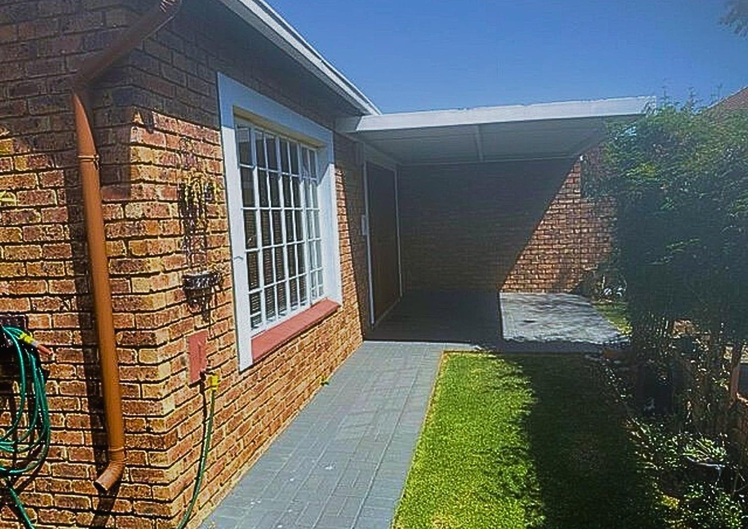 2 Bedroom Townhouse in Honeydew