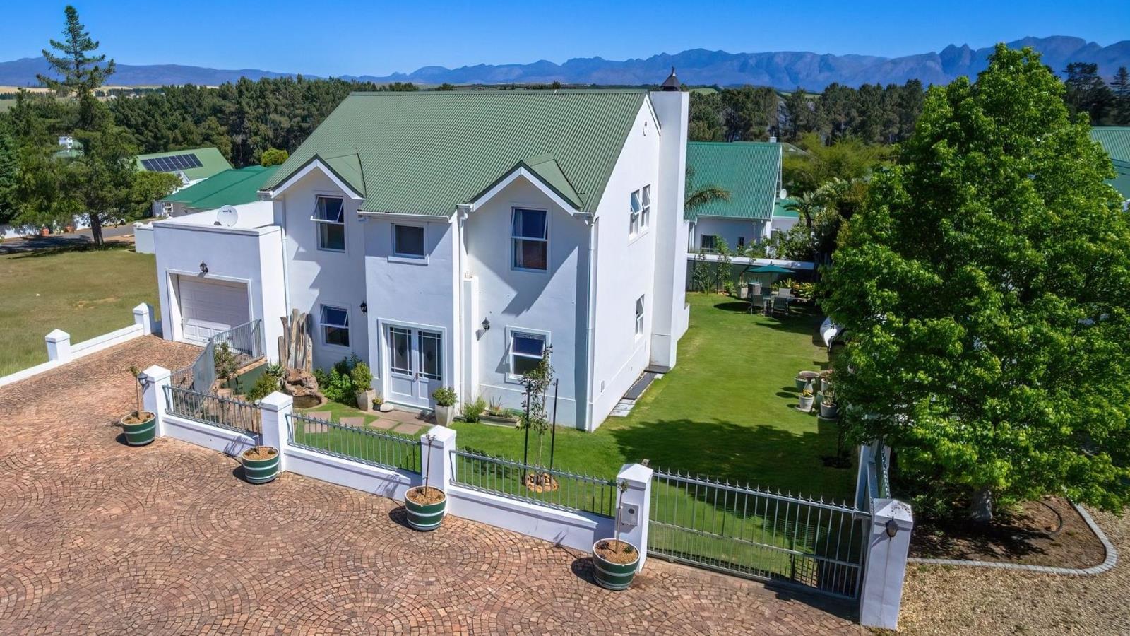 4 Bedroom House in Villiersdorp