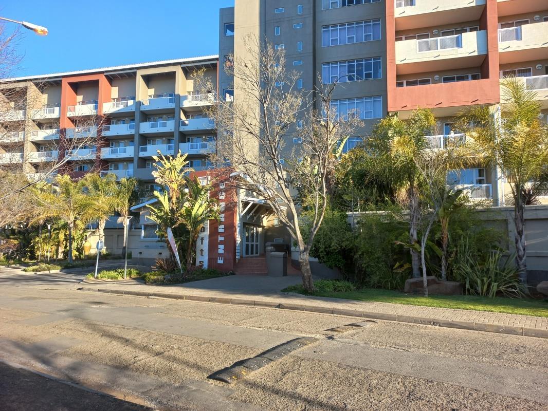 2 Bedroom Apartment in Universitas