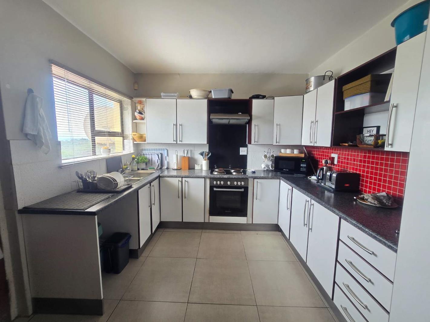 2 Bedroom Apartment in Newton Park