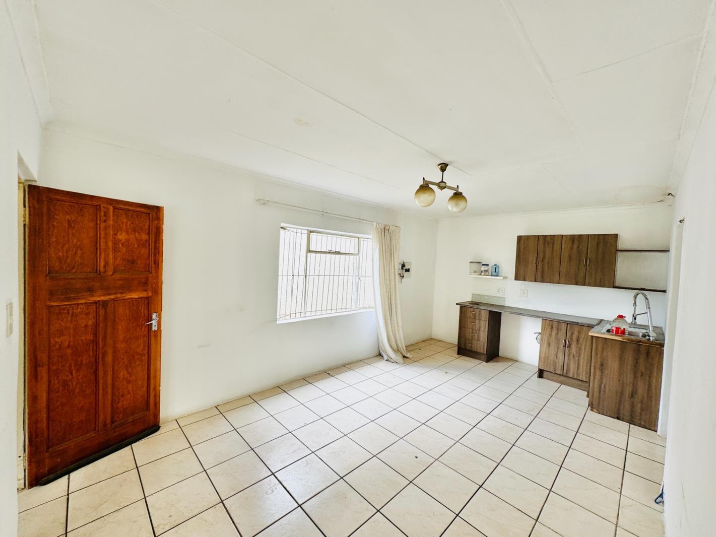 2 Bedroom Garden Cottage in Primrose