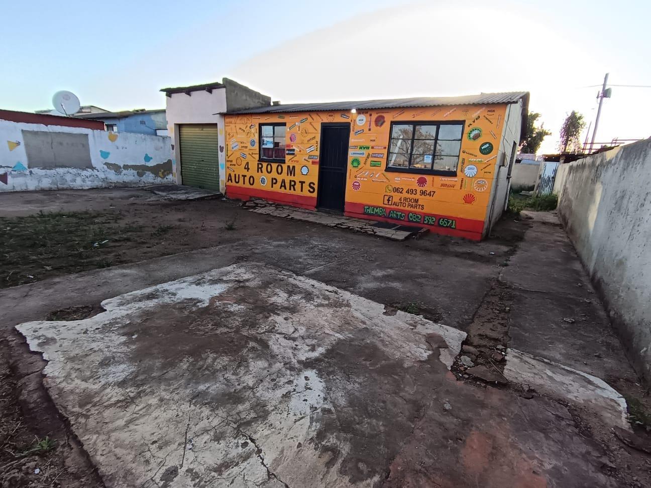 2 Bedroom House in Tokoza