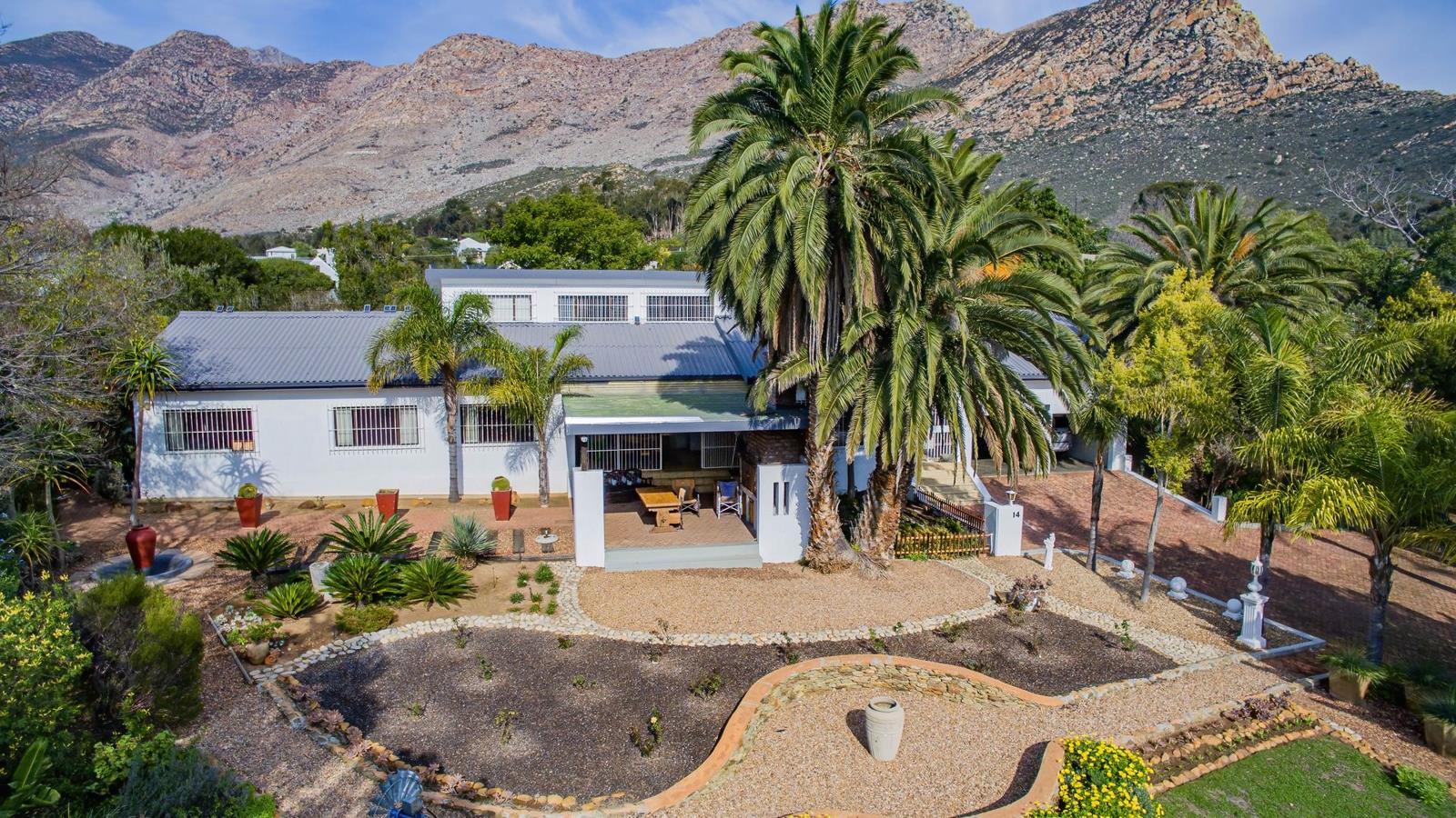 4 Bedroom House in Montagu