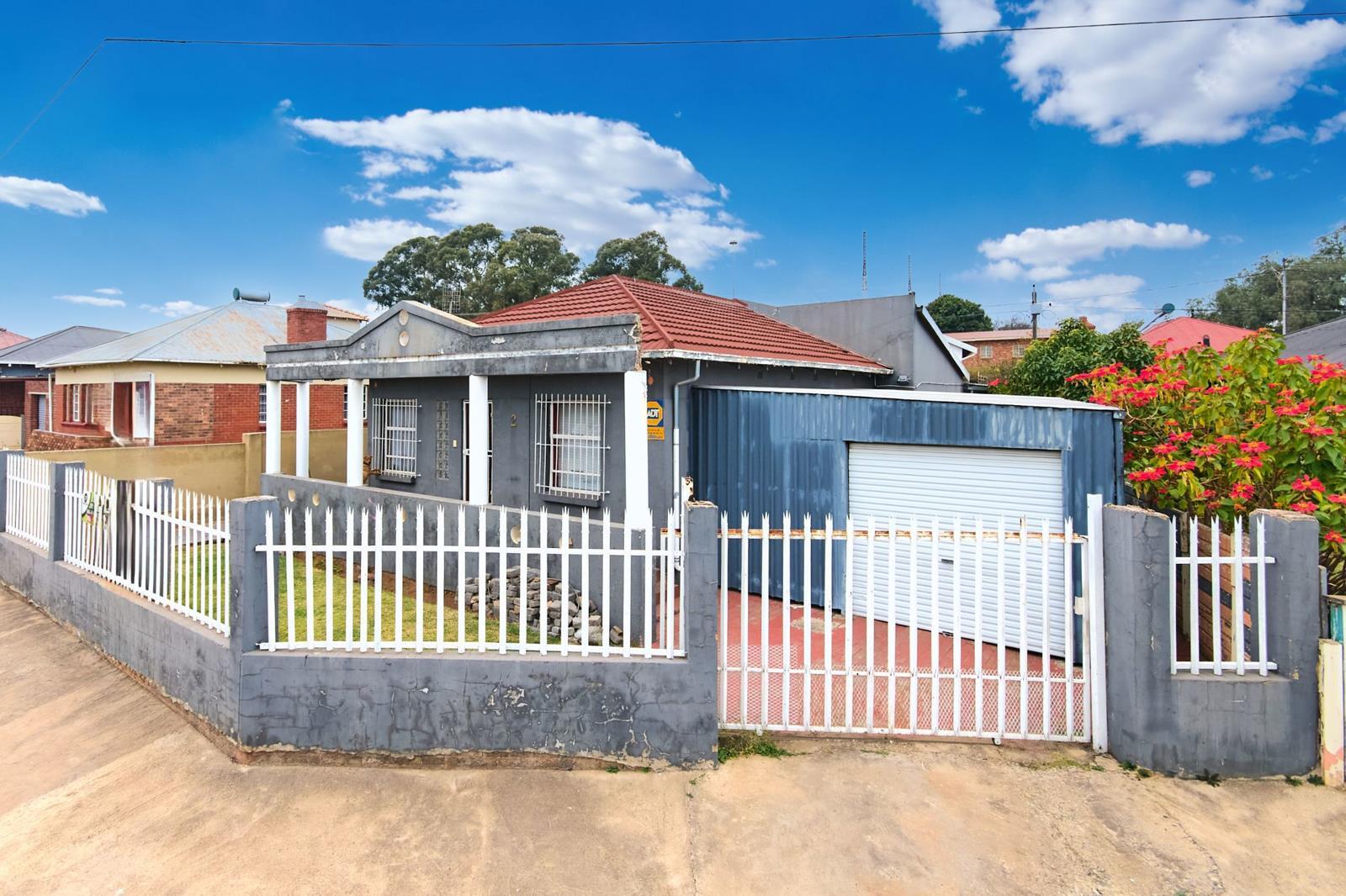 3 Bedroom House in Coronationville