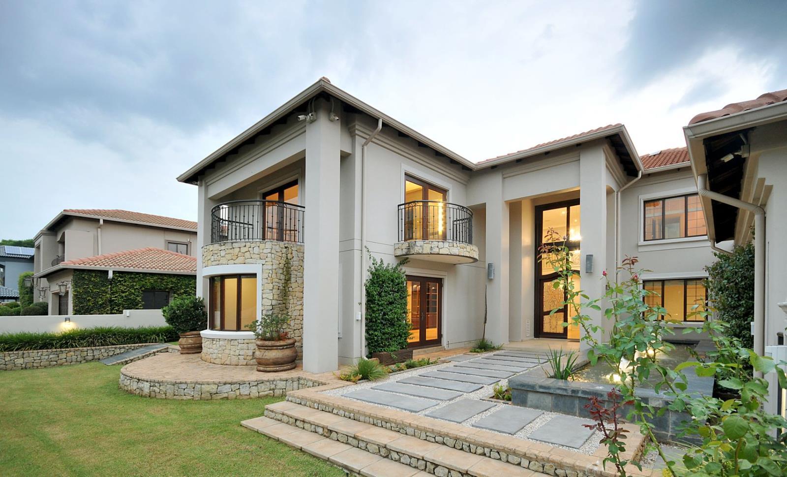 4 Bedroom House in Olympus AH