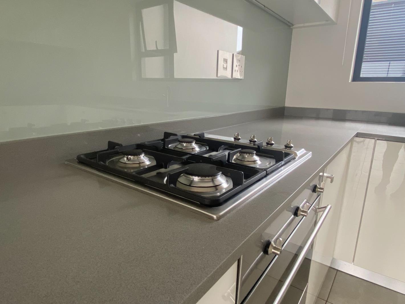 2 Bedroom Apartment in Waterfall Estate