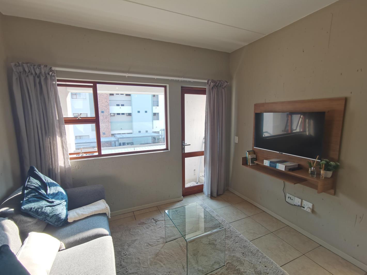 2 Bedroom Apartment in Ferndale