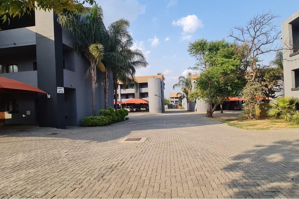 2 Bedroom Apartment in Erand Gardens