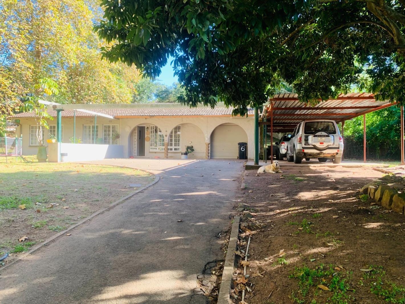 3 Bedroom House in Waterfall