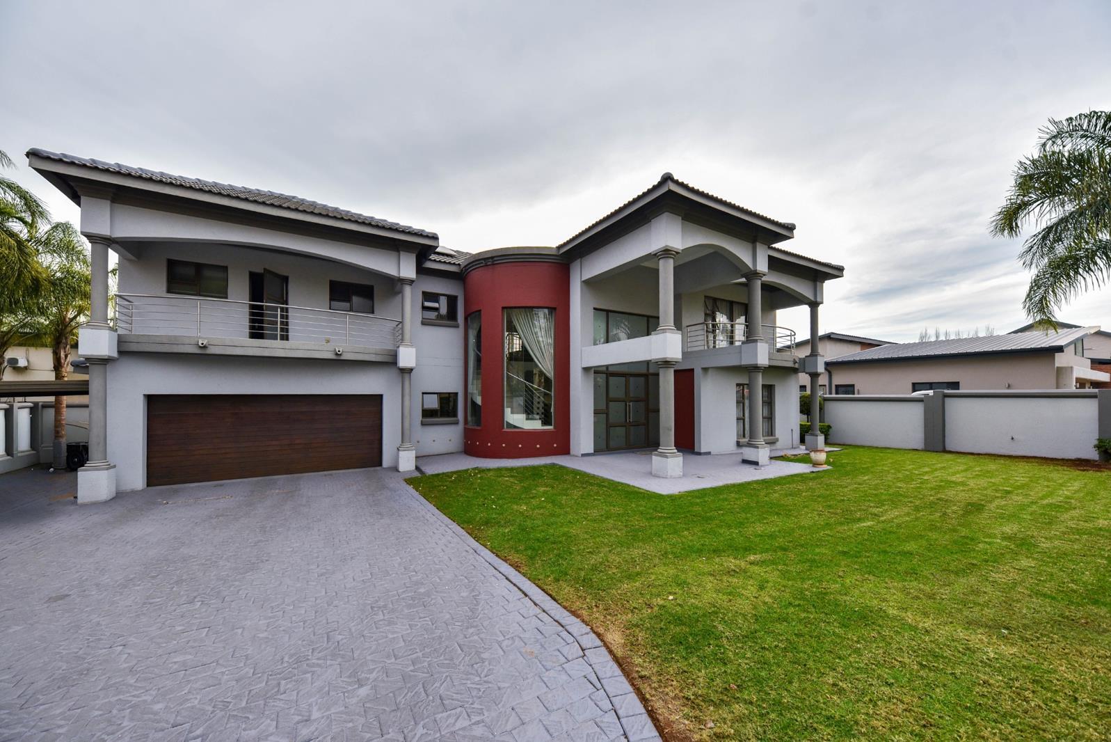 4 Bedroom House in Zambezi Country Estate