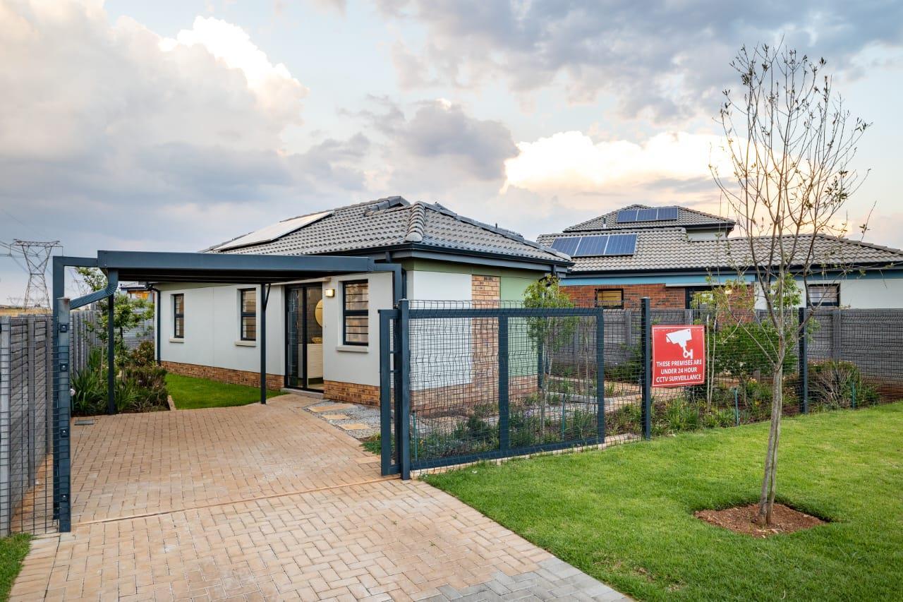 4 Bedroom House in Albertsdal