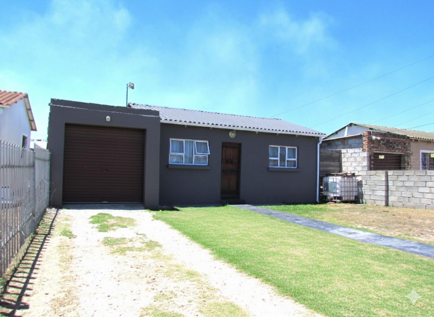 2 Bedroom House in Bethelsdorp