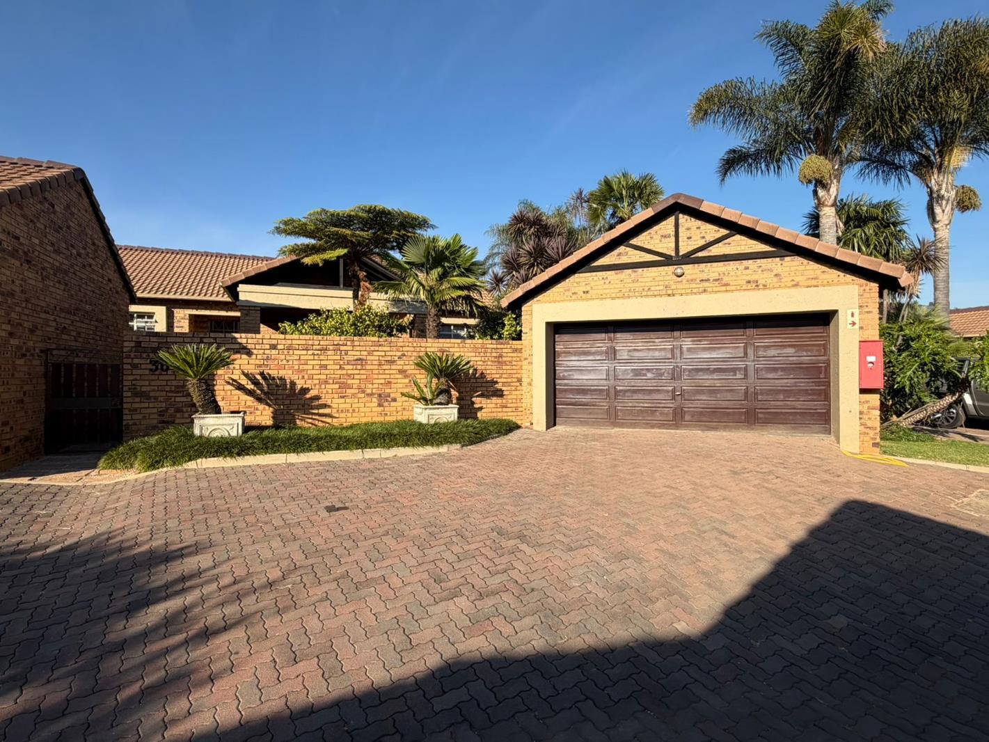 3 Bedroom House in Moreleta Park