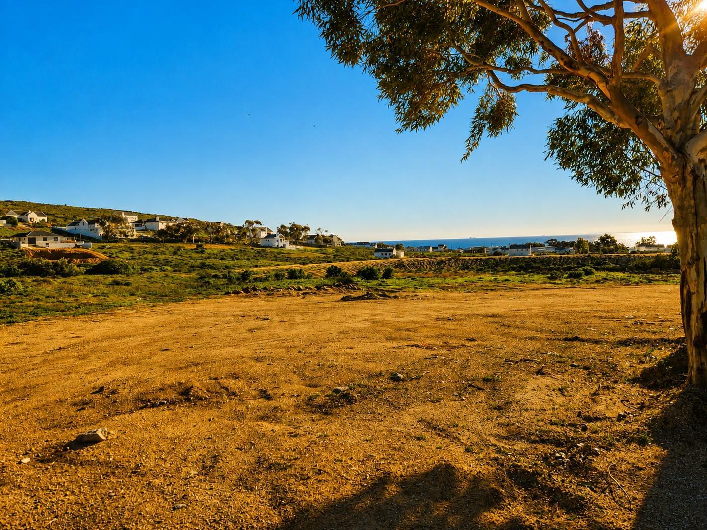 404 m² Land available in St Helena Views