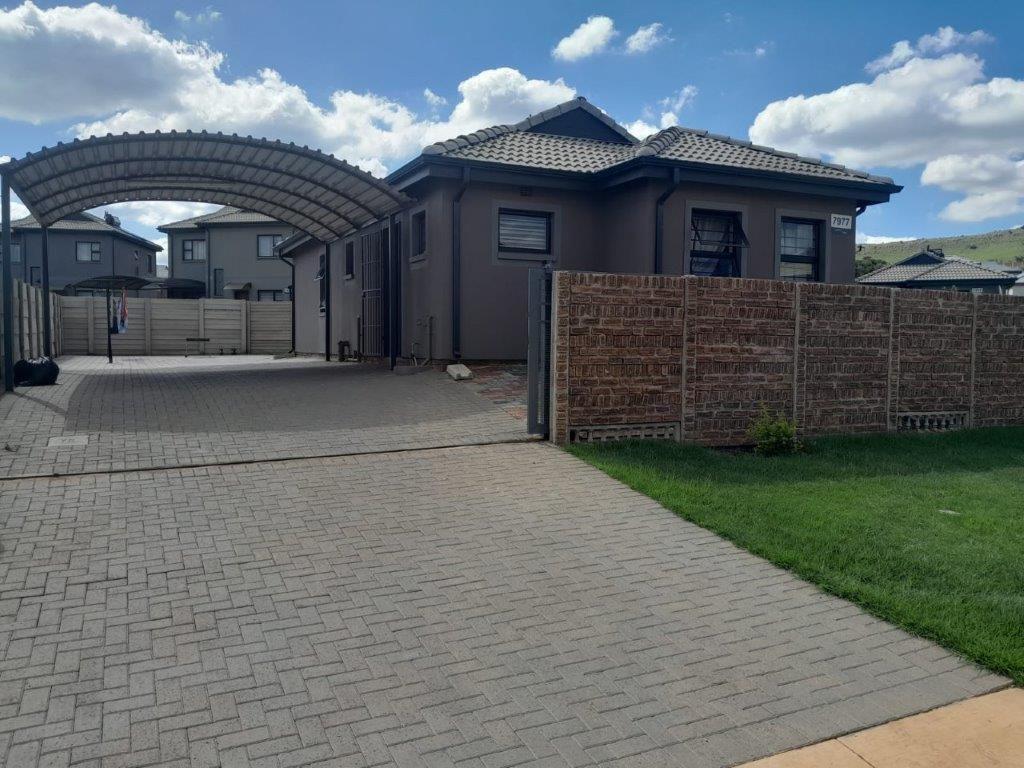 3 Bedroom Townhouse in Lotus Gardens