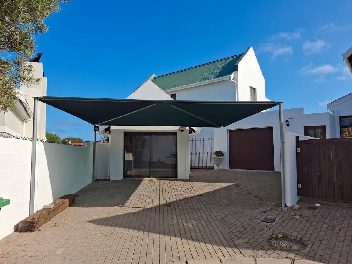4 Bedroom House in Country Club