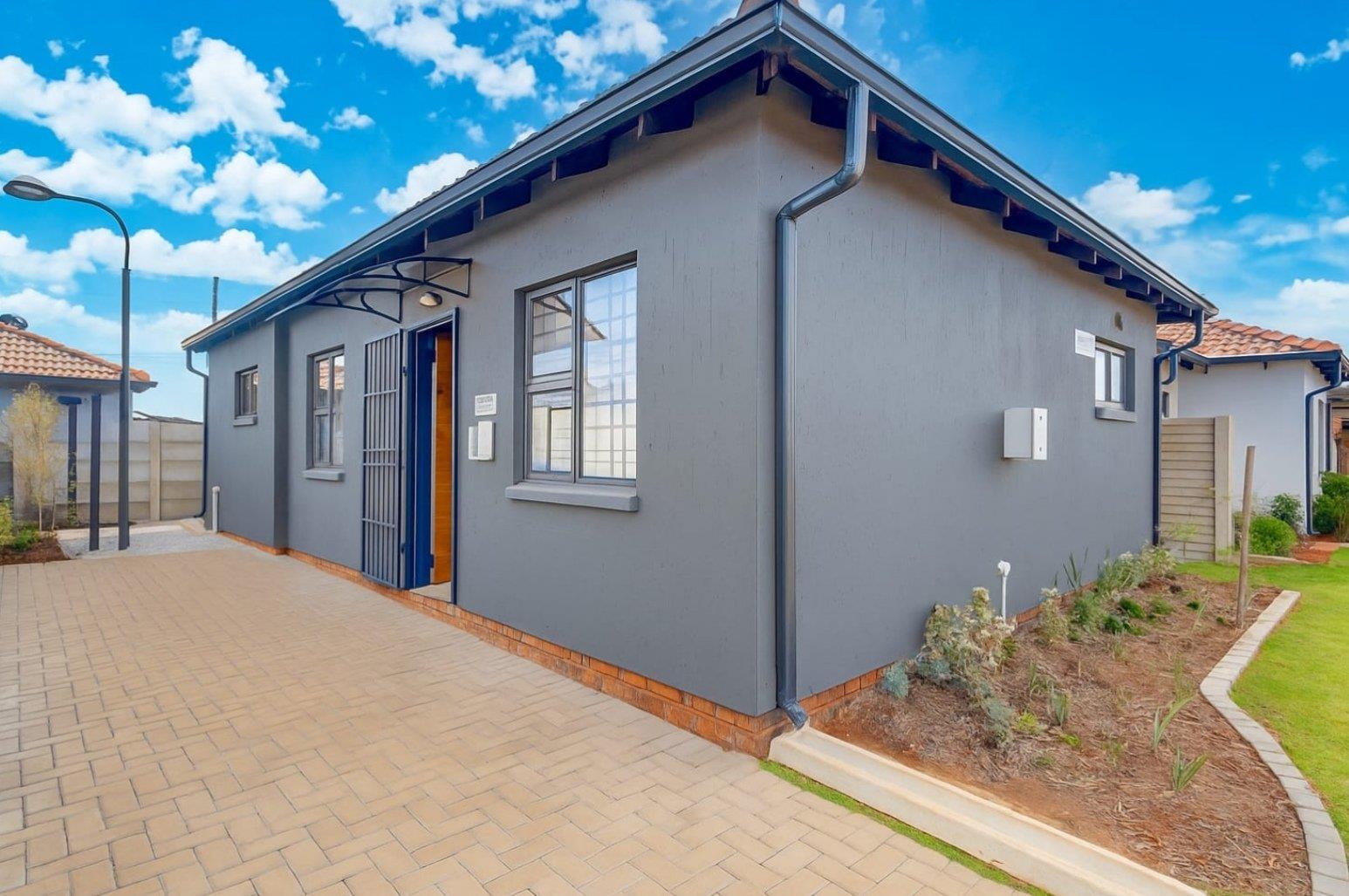 4 Bedroom House in Protea Glen