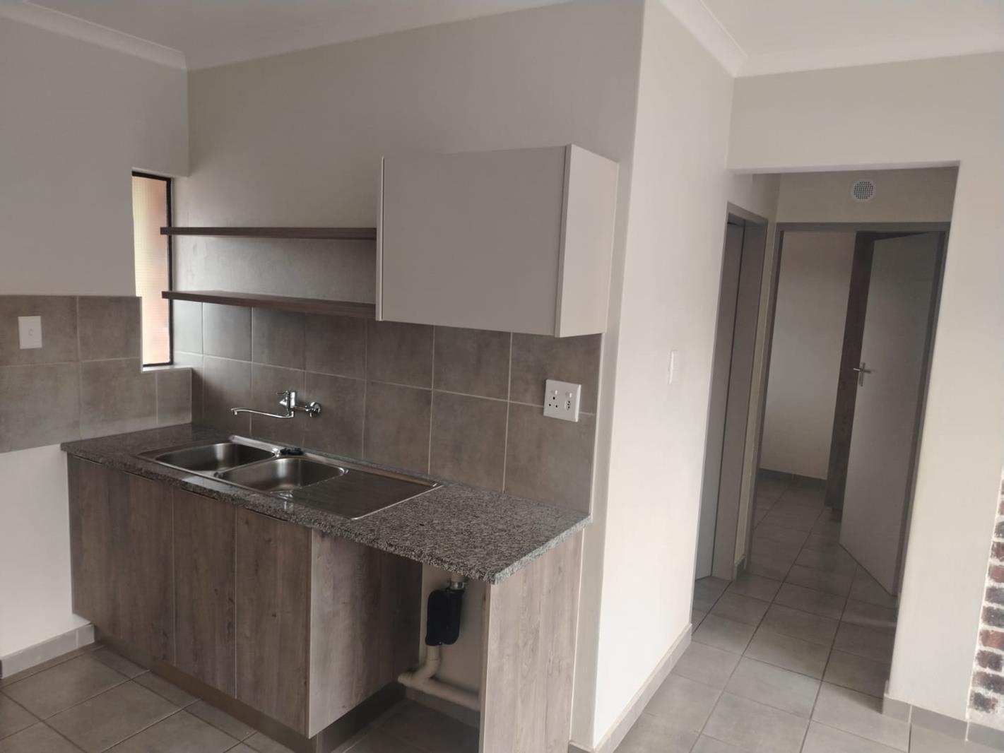 2 Bedroom Apartment in Dorandia