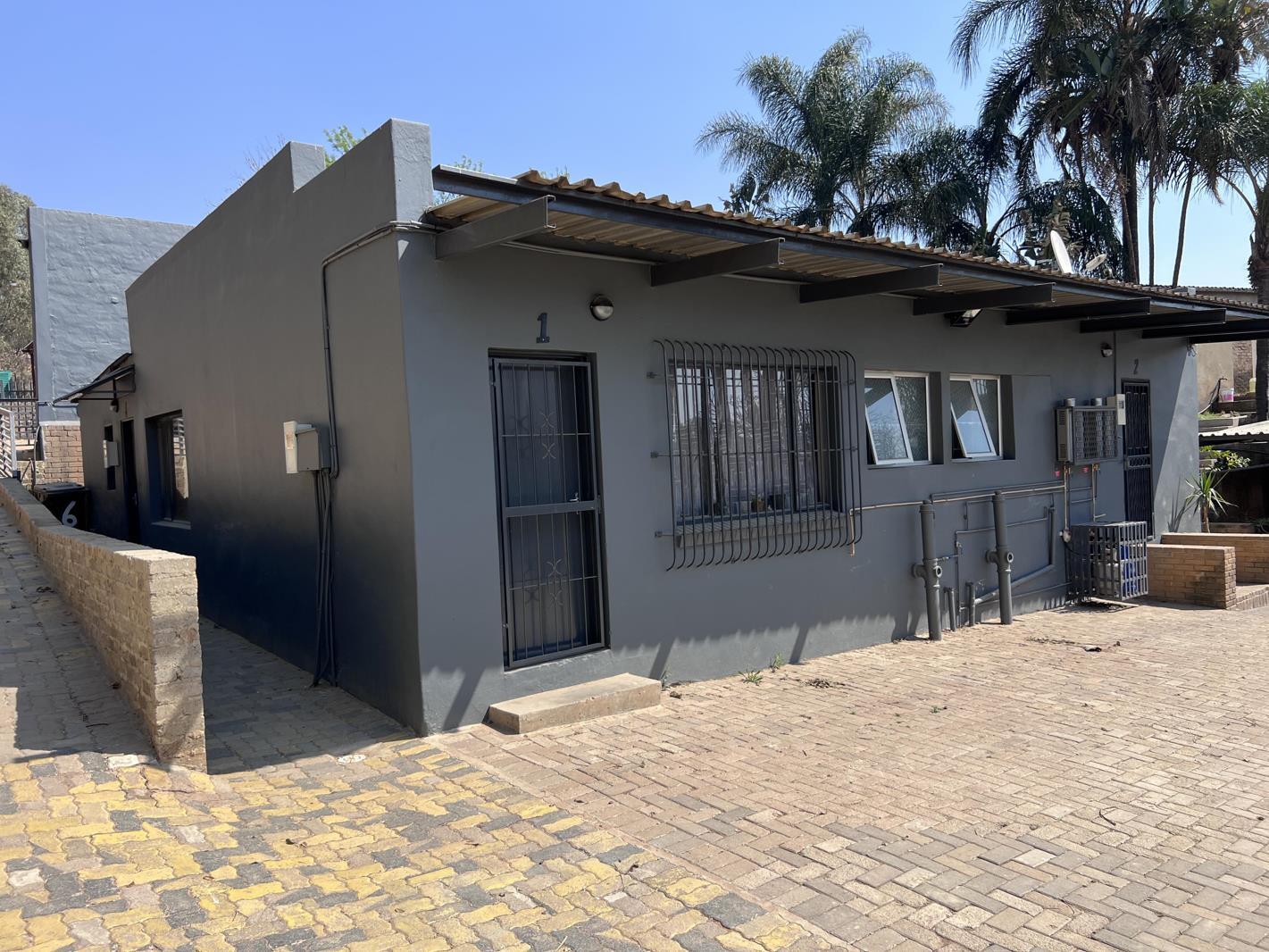 2 Bedroom Garden Cottage in Muldersdrift