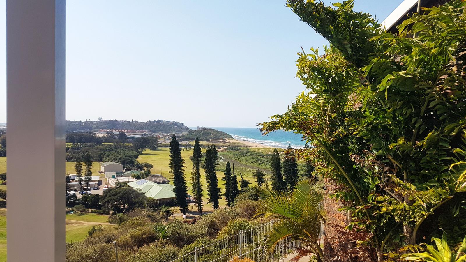 3 Bedroom Simplex in Athlone Park