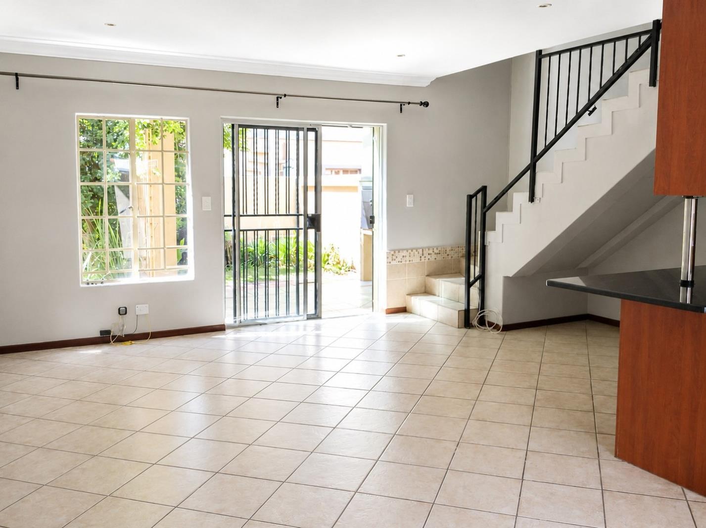 2 Bedroom Townhouse in Equestria