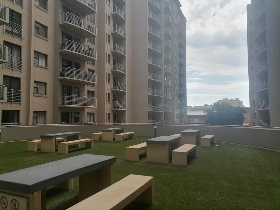 Bachelor apartment in Hatfield