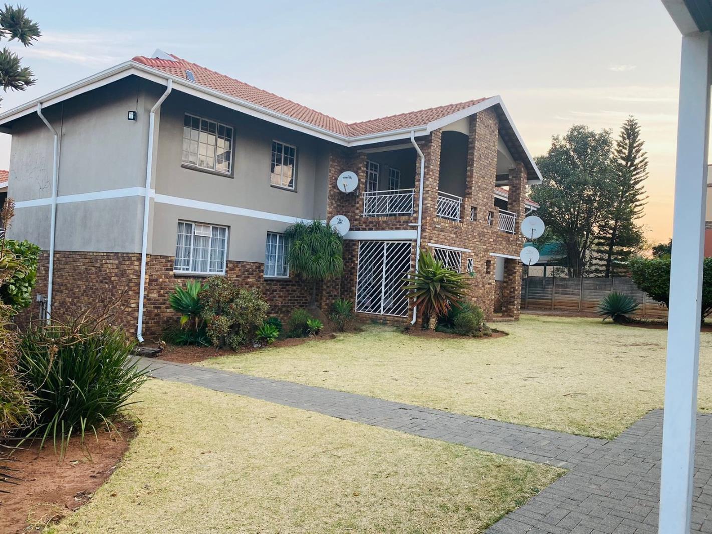 2 Bedroom Apartment in Elardus Park