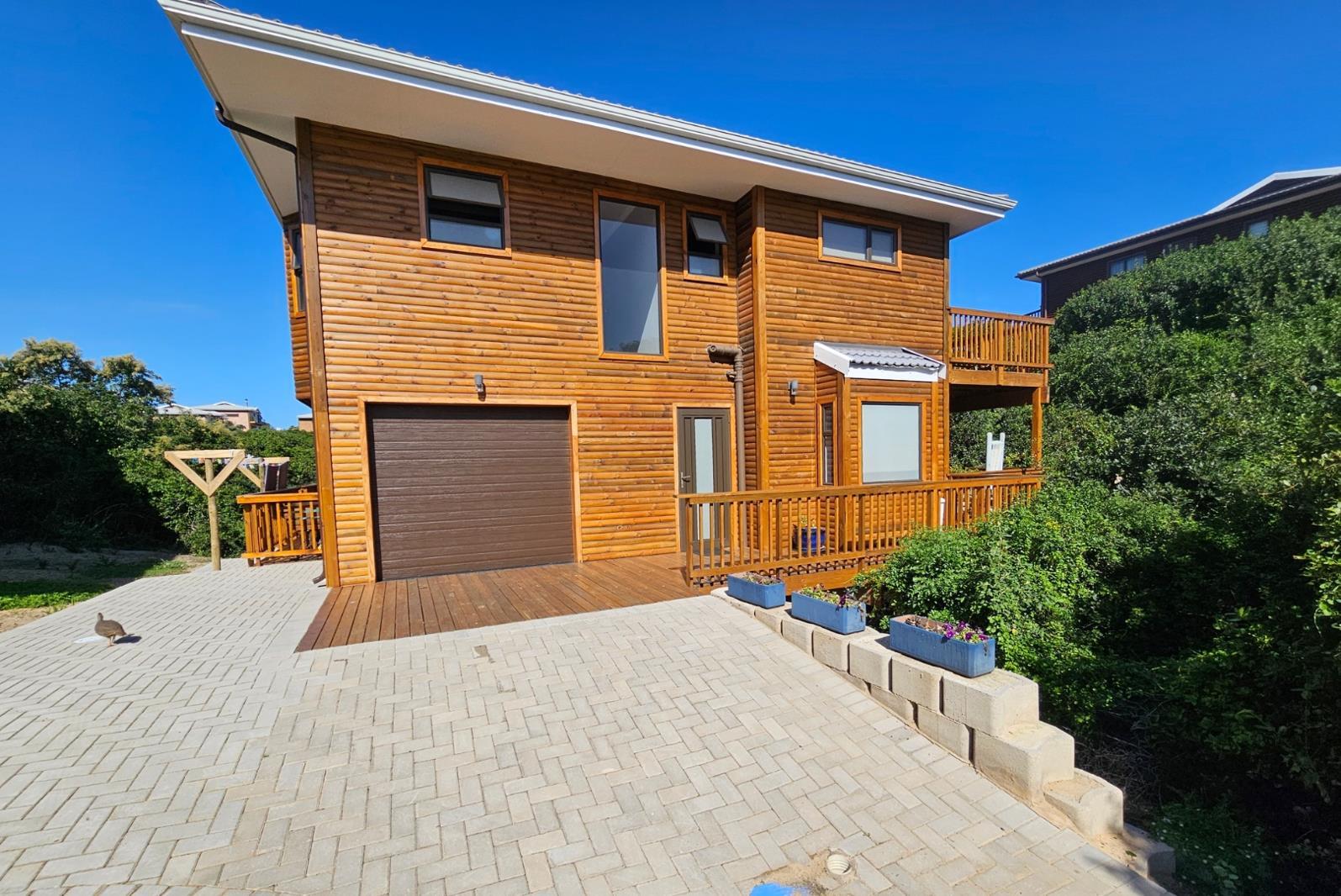 3 Bedroom House in Bothastrand