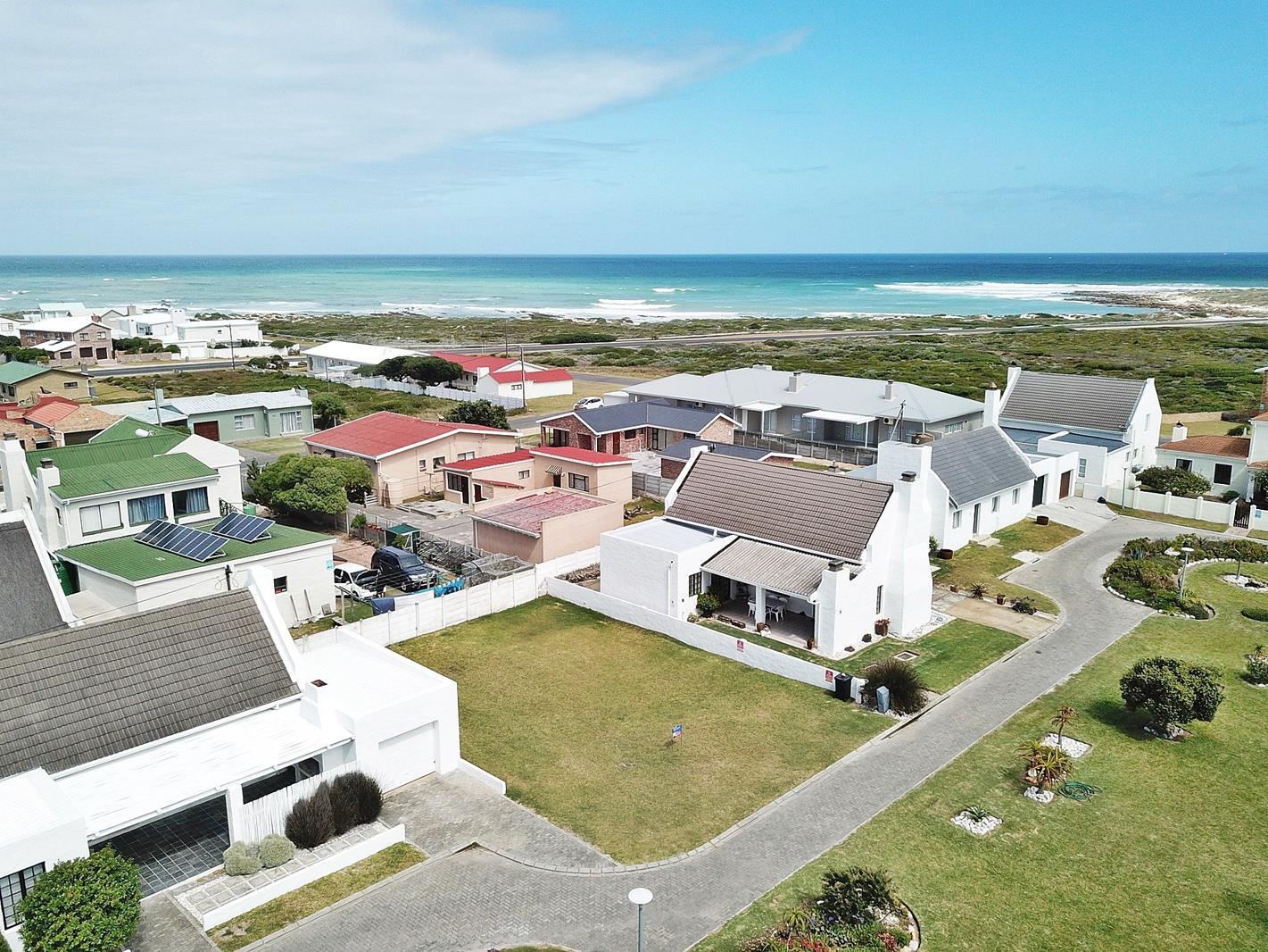 299 m² Land available in Struisbaai