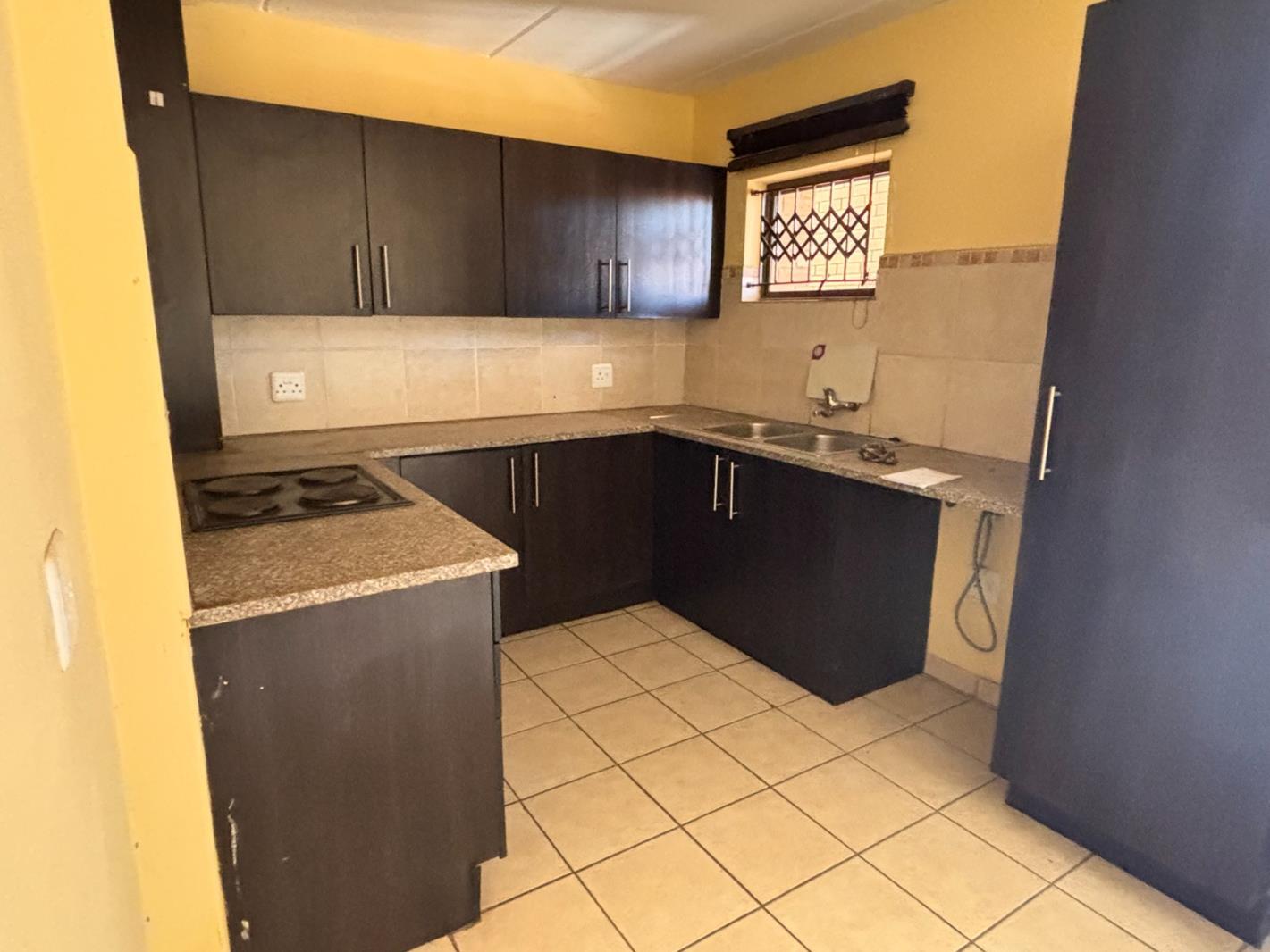 2 Bedroom Apartment in Kosmosdal